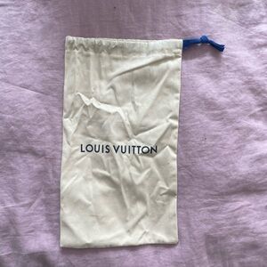 Louis Vuitton Cream Dust Bag